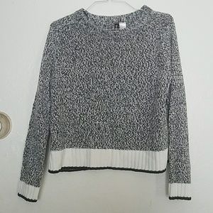 White and gray H&M Sweater